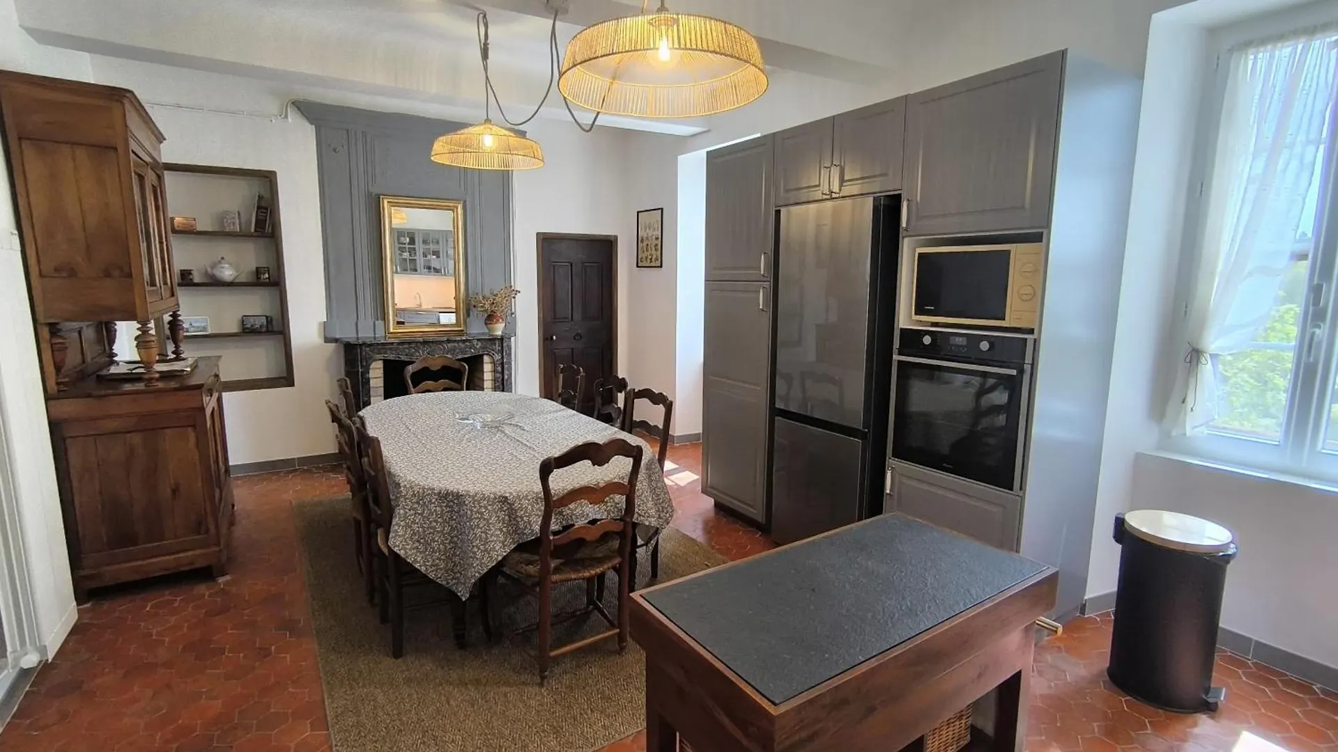 Holiday home Maison Roumoules