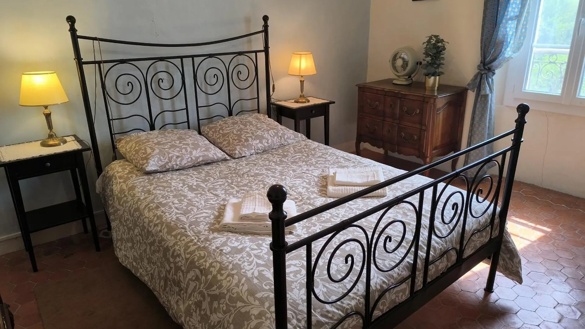 Maison Roumoules Holiday home