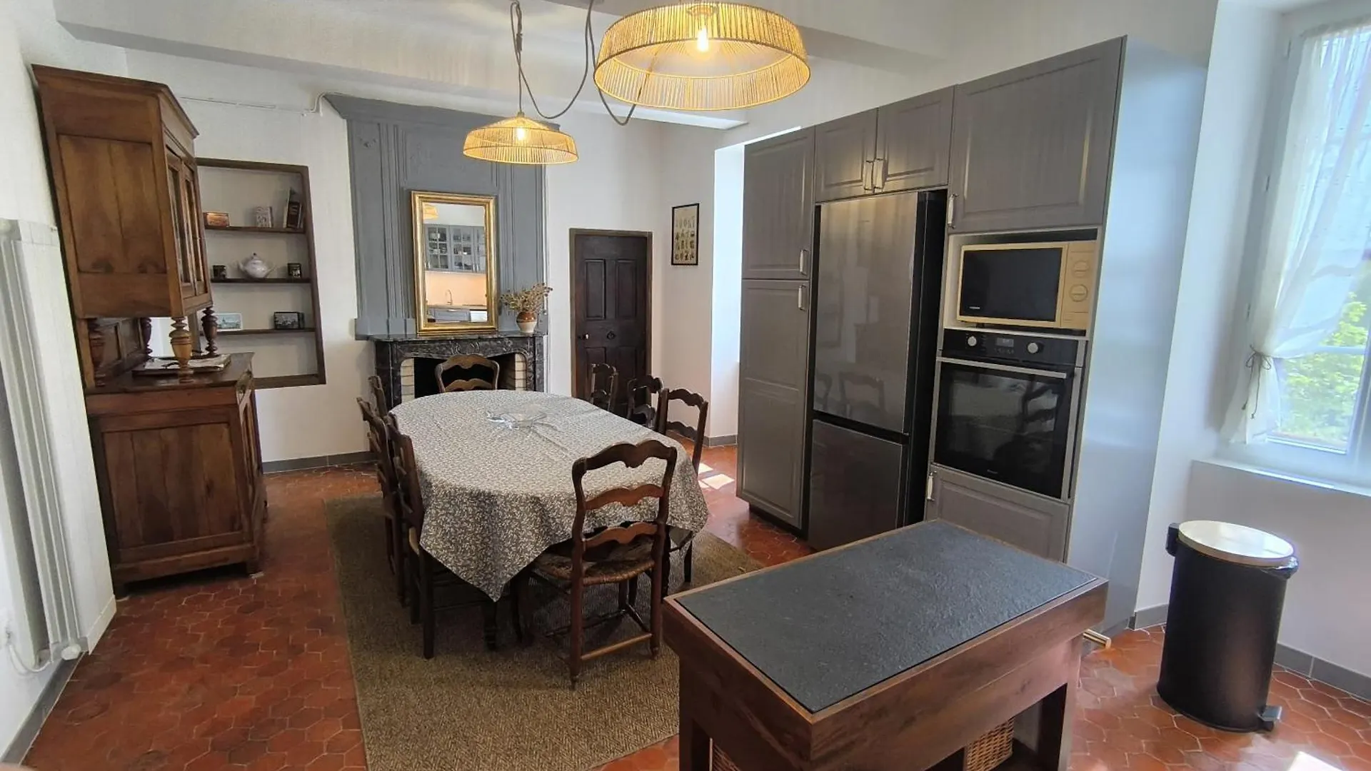 Maison Roumoules Holiday home