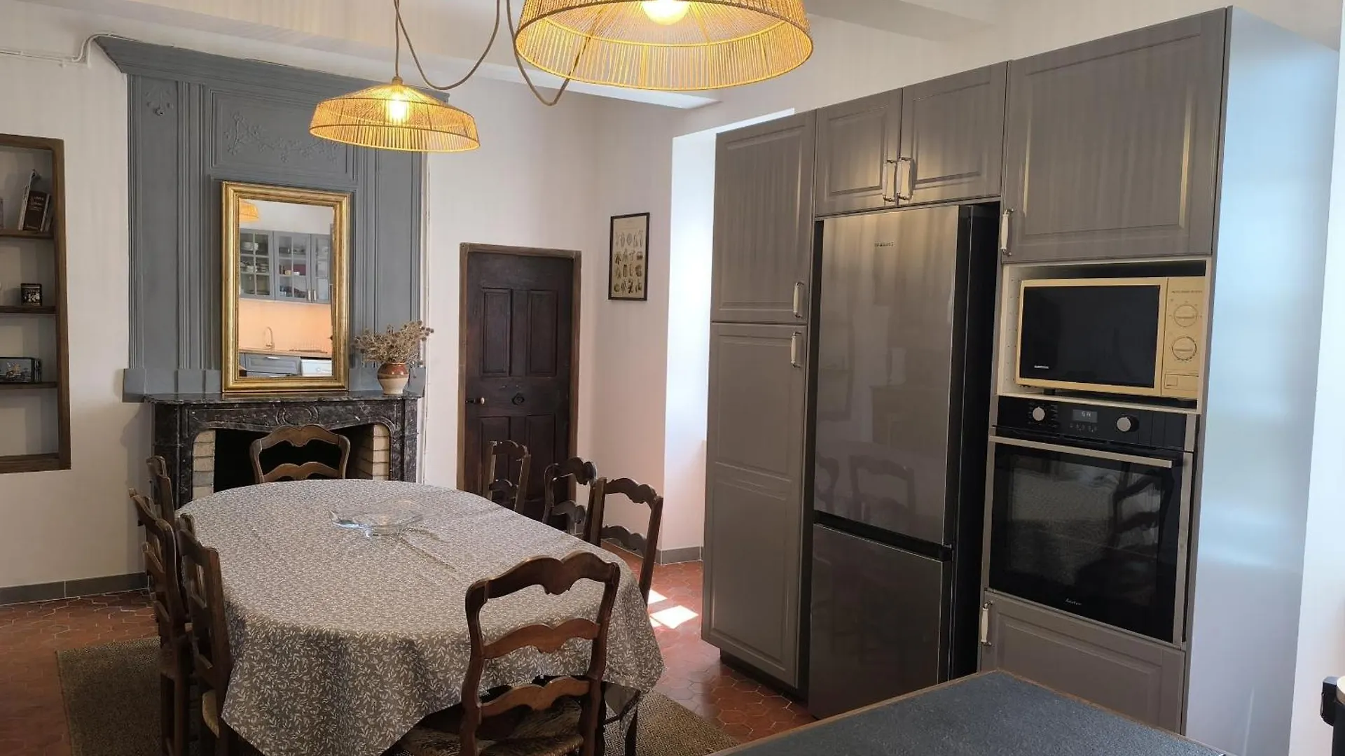 Maison Roumoules Holiday home